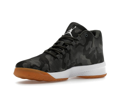 Jordan B.Fly River Rock/White-Dark Stucco