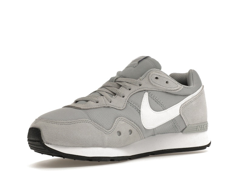 Nike Venture Runner Wide Light Smoke Grey