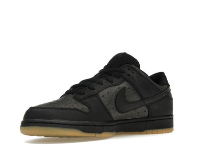 Nike SB Dunk Low Ostrich