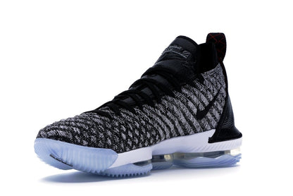 Nike LeBron 16 Oreo