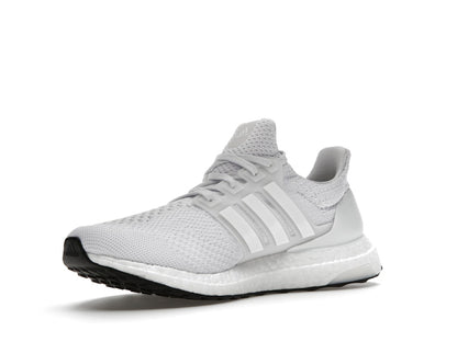 adidas Ultra Boost DNA 5.0 Cloud White Black Sole