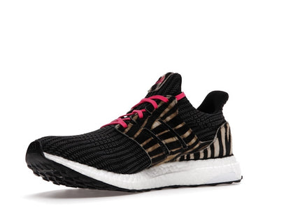 adidas Ultra Boost DNA Zebra