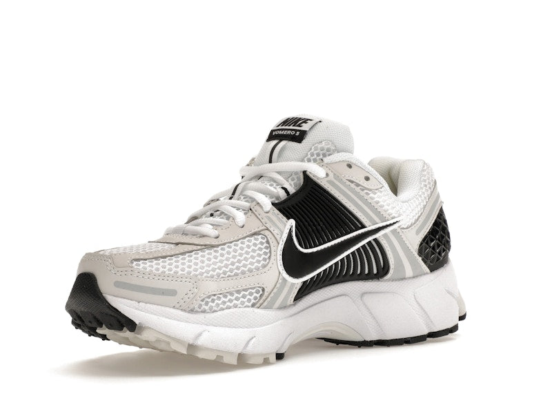 Nike Zoom Vomero 5 White Black
