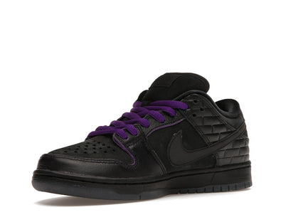 Nike SB Dunk Low Familia First Avenue