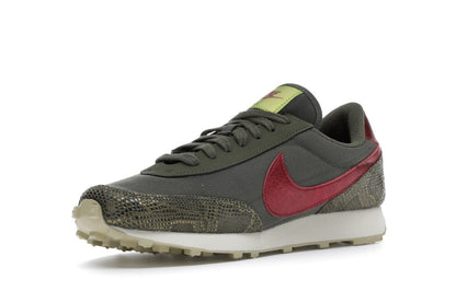 Nike Daybreak Medium Olive Worn Brick (Women's)