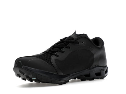 On Running Cloudventure Peak POST ARCHIVE FACTION Black Magnet (Women's)