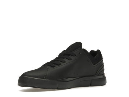 On The Roger Advantage All Black (Women's)