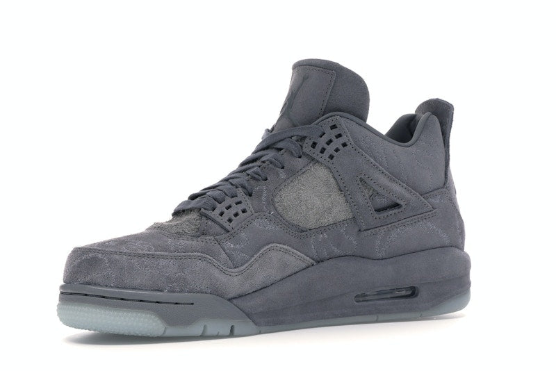Jordan 4 Retro Kaws