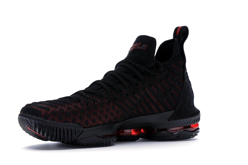 Nike LeBron 16 Fresh Bred
