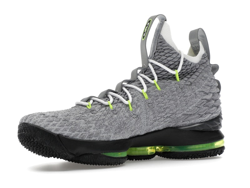 Nike LeBron 15 Air Max 95