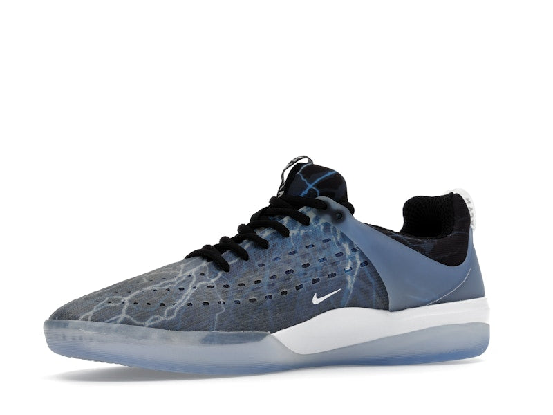 Nike SB Zoom Nyjah 3 Trouble at Home