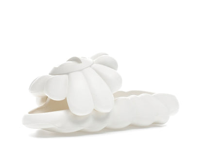 Takashi Murakami Ohana Full-Bloom Slide Star White