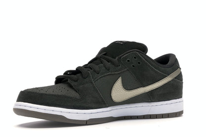 Nike SB Dunk Low Sequoia White Gum