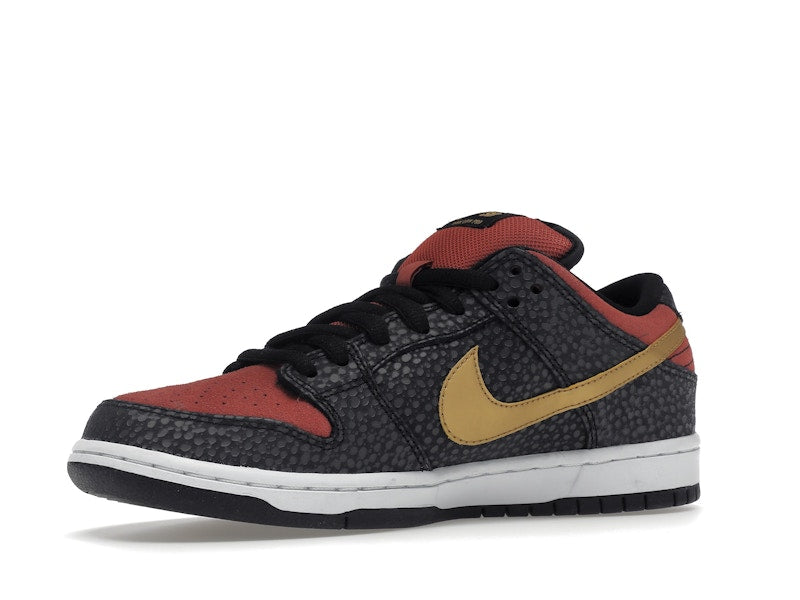 Nike SB Dunk Low Walk of Fame