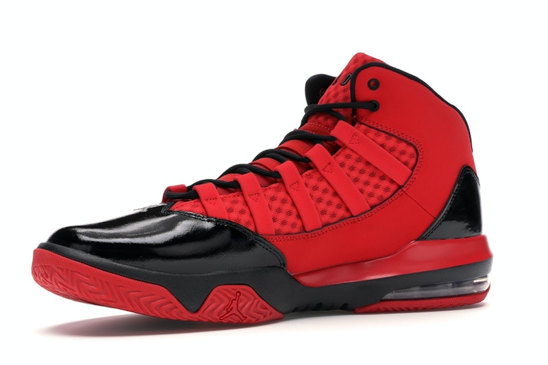Jordan Max Aura Red Black