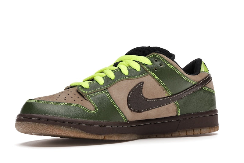 Nike SB Dunk Low Jedi