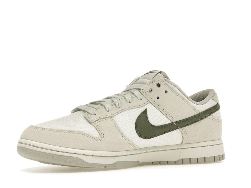 Nike Dunk Low Leaf Veins