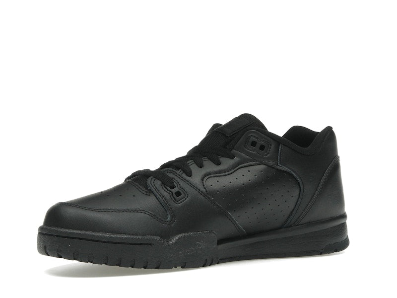 Nike Cross Trainer Low Triple Black