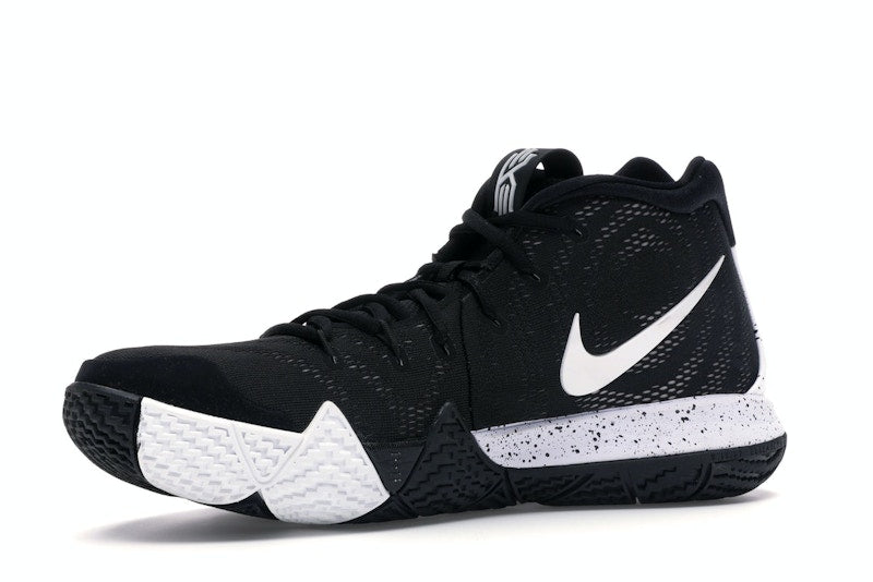 Nike Kyrie 4 Black White