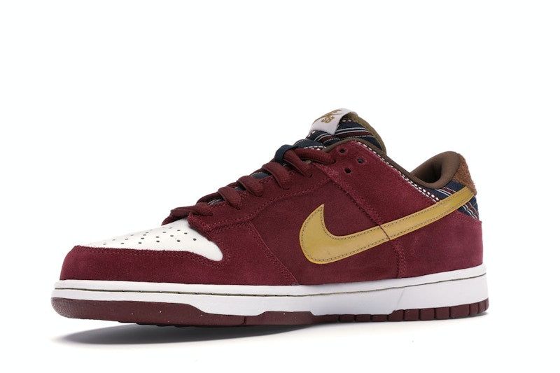 Nike SB Dunk Low Anchorman