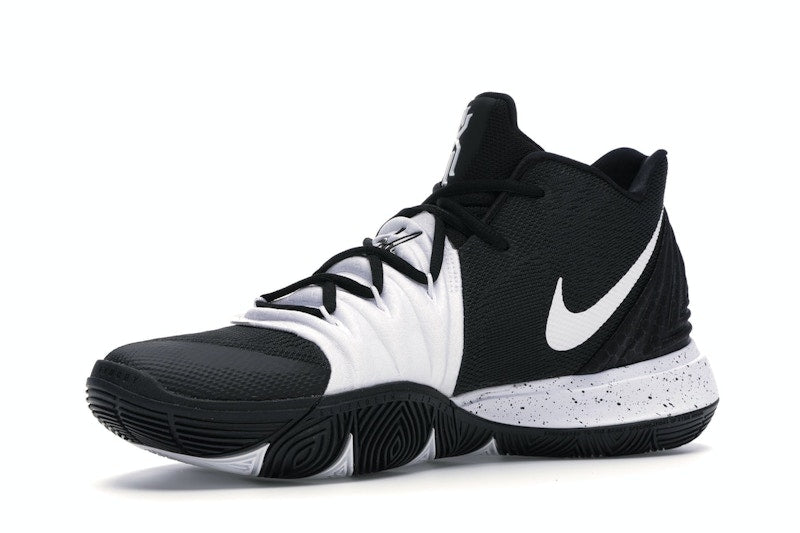 Nike Kyrie 5 Team Black White