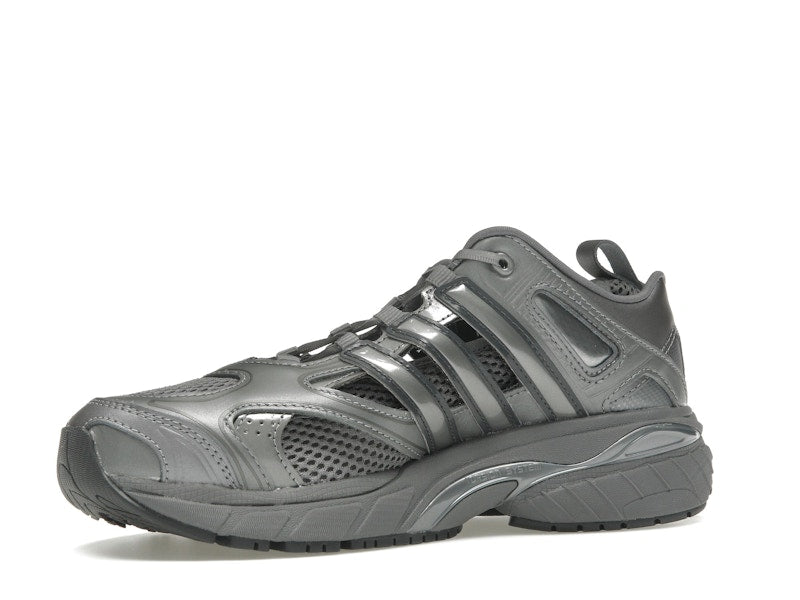 adidas Adistar Pose Taqwa Bint Ali Iron Metallic (Women's)