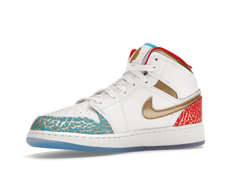 Jordan 1 Mid Sneaker School NC to Chicago (GS)