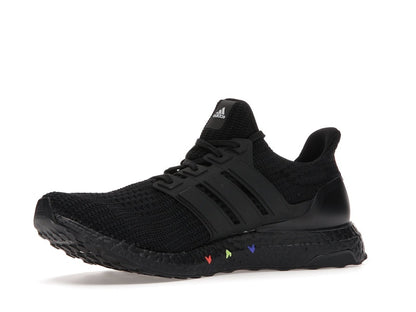 adidas Ultra Boost 4.0 DNA Hearts Pack Black