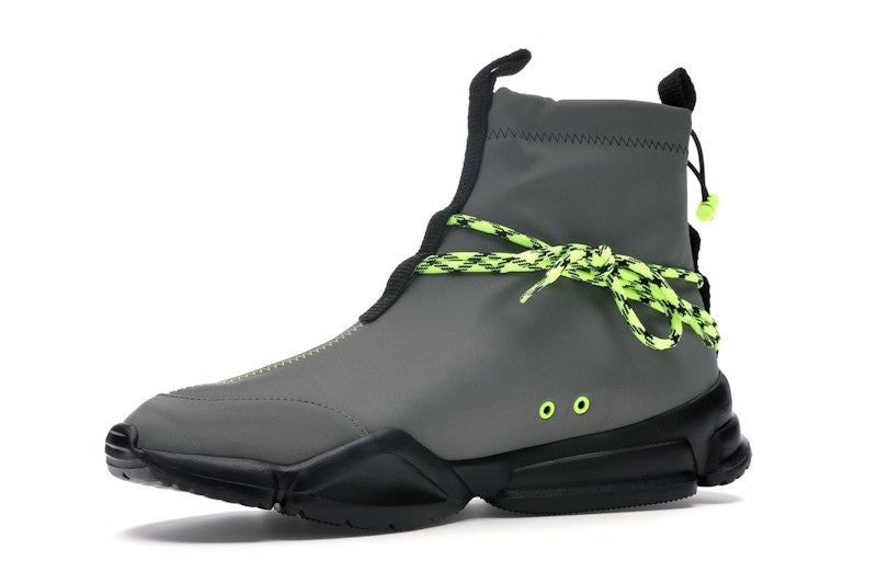 John Geiger 002 Stealth Volt