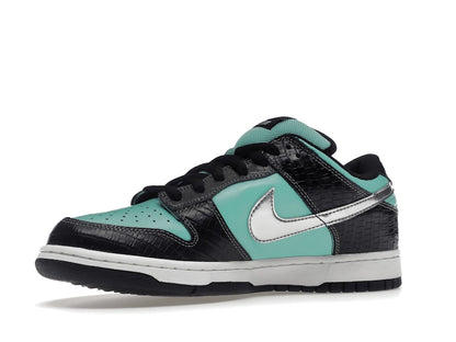 Nike SB Dunk Low Diamond Supply Co.