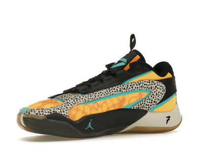 Jordan Luka 2 The Pitch