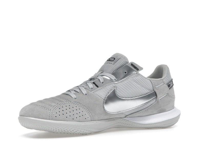 Nike Streetgato Light Smoke Grey Metallic Silver