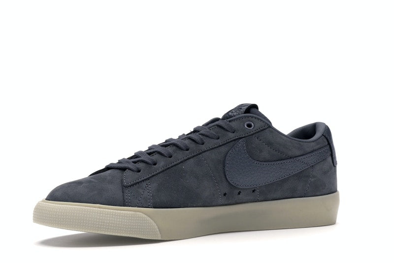 Nike SB Blazer Low Antihero Grant Taylor
