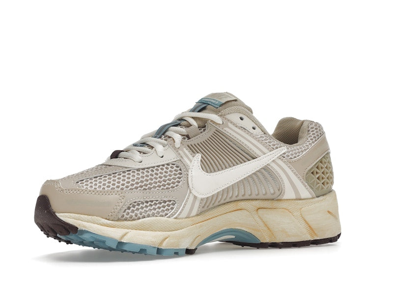 Nike Zoom Vomero 5 Oatmeal (Women's)