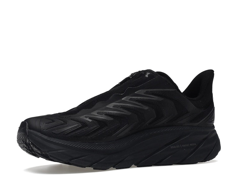 Hoka One One Project Clifton Triple Black