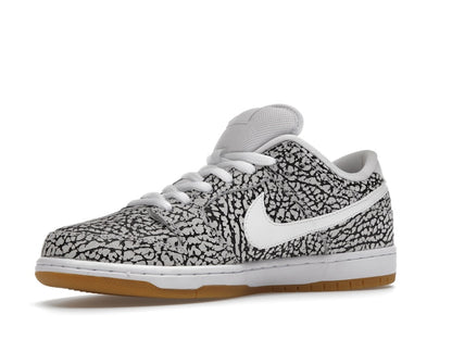 Nike SB Dunk Low Road