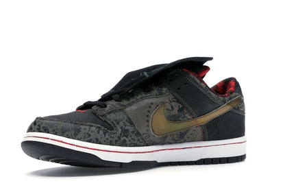 Nike SB Dunk Low SBTG