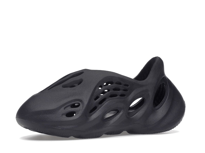 adidas Yeezy Foam RNR Onyx
