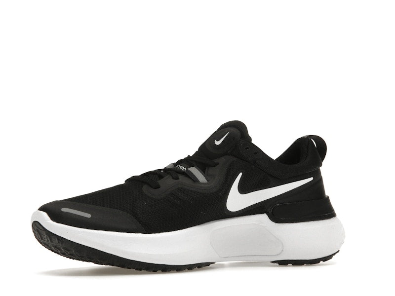 Nike React Miler Black White