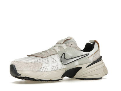Nike V2K Run Summit White Light Orewood Brown (Women's)
