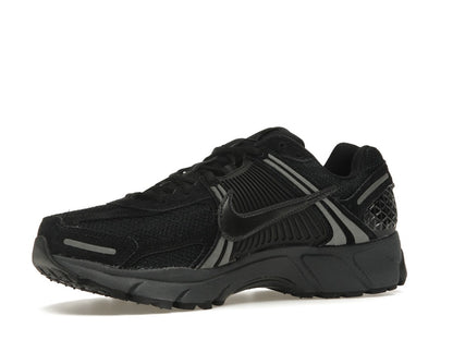 Nike Zoom Vomero 5 Black Metallic Dark Grey