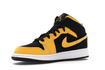 Jordan 1 Mid Reverse New Love (GS)