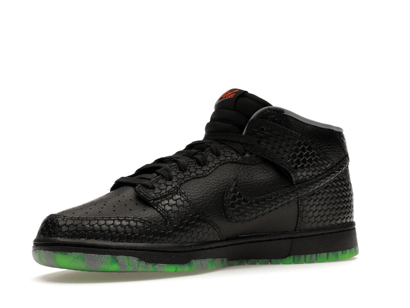 Nike Dunk Mid Premium Halloween Headless Horseman