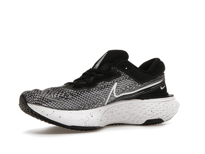 Nike ZoomX Invincible Run Flyknit Oreo