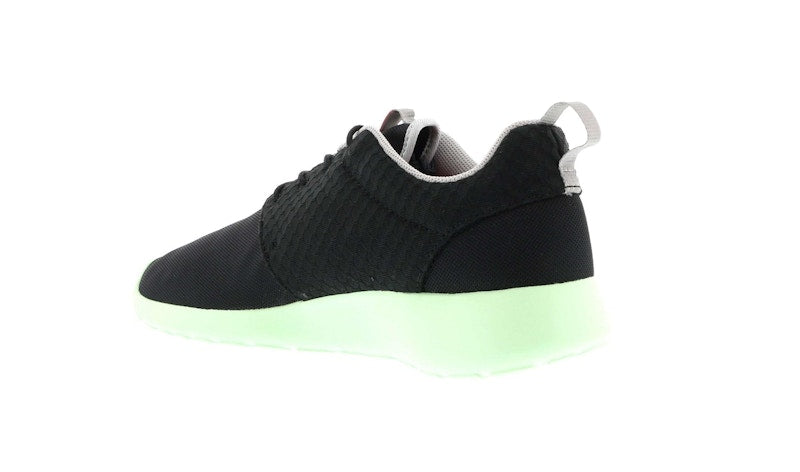 Nike Roshe Run FB Yeezy