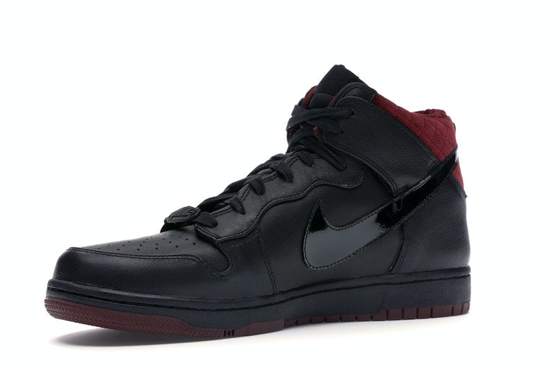 Nike Dunk CMFT Coffin