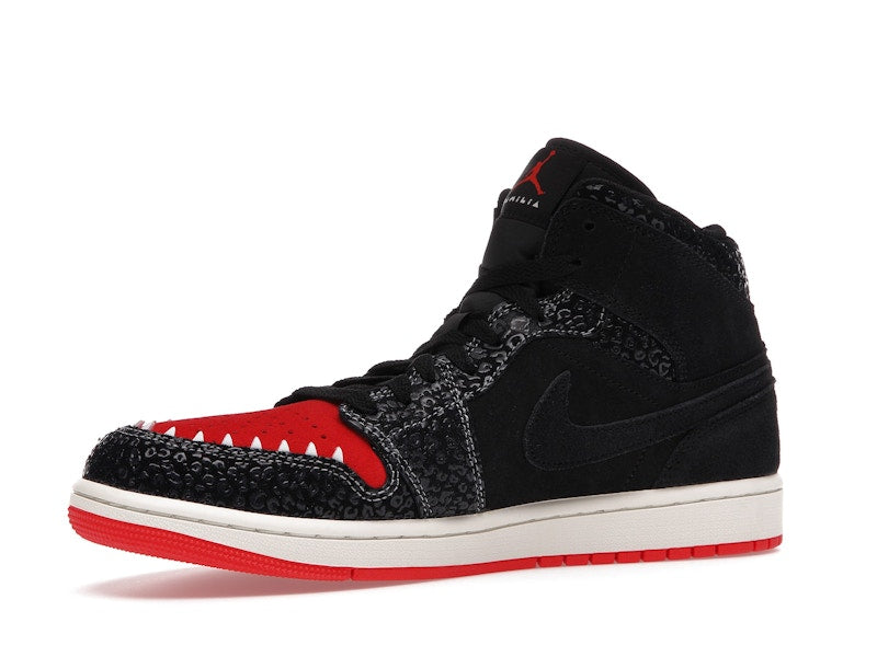 Jordan 1 Mid SE Siempre Familia