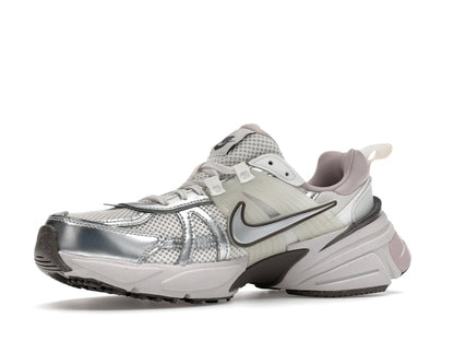 Nike V2K Run Platinum Tint Summit White Cave Stone Metallic Silver (Women's)