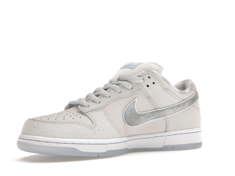 Nike SB Dunk Low White Lobster (Friends and Family)