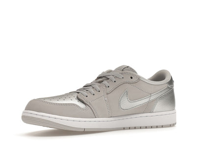 Jordan 1 Low OG Metallic Silver